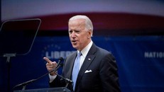 Tổng thống Biden phản ứng trước việc "tha bổng" ông Trump