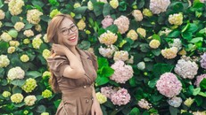 Du khách háo hức check in trước thềm Lễ hội hoa Sầm Sơn