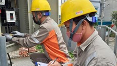 Nắng nóng gay gắt khiến mức tiêu thụ điện cao kỷ lục