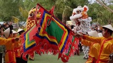 Điệu múa lân khai mạc Festival văn hóa Việt Nam lần thứ nhất tại Lyon, Pháp. Ảnh tư liệu: Linh Hương/TTXVN