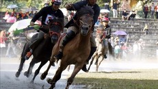 Giải đua ngựa xã Na Hối, huyện Bắc Hà mở rộng lần thứ nhất nằm trong hoạt động Lễ hội mùa đông Bắc Hà 2020. Ảnh minh họa: Quốc Khánh/TTXVN
