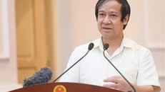 Bộ trưởng Bộ Giáo dục và Đào tạo Nguyễn Kim Sơn.