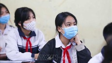 Học sinh lớp 9 trường THCS Đông Quang, huyện Ba Vì trong sáng đầu tiên đi học trở lại. Ảnh minh họa: Thanh Tùng/TTXVN