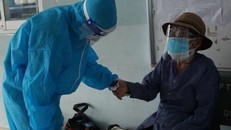 Kết hợp Đông Tây y để điều trị di chứng cho người mắc COVID-19 đã khỏi bệnh