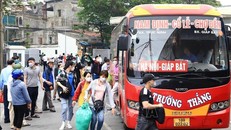 Dự báo nhu cầu đi lại của người dân trong dịp nghỉ lễ 30/4 - 1/5 năm nay sẽ tăng cao. Ảnh: Hoàng Hiếu/TTXVN