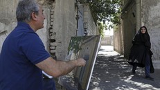 Giữ ‘hồn xưa’ bằng tranh 