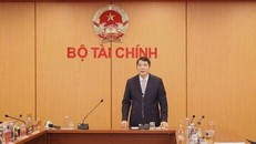 Tân Thứ trưởng Cao Anh Tuấn phát biểu nhận nhiệm vụ. (Nguồn: Tạp chí Tài chính)