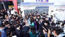 Gian trưng bày của Thông tấn xã Việt Nam tại Hội Báo toàn quốc năm 2022 thu hút đông đảo đại biểu và bạn đọc tới tham quan. Ảnh tư liệu: An Đăng/TTXVN