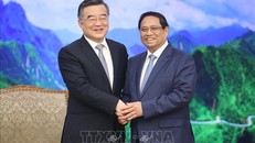 Thủ tướng Phạm Minh Chính tiếp Phó Ủy viên trưởng Ủy ban thường vụ Đại hội đại biểu Nhân dân toàn quốc Trung Quốc Trương Khánh Vĩ. Ảnh: Dương Giang/TTXVN