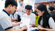 Xét tuyển sớm thêm cơ hội học đại học cho thí sinh. Ảnh: LH