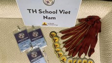 Nhỏ tuổi nhất bảng, học sinh Việt Nam vẫn xuất sắc giành huy chương vàng tranh biện thế giới