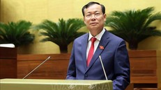 Chủ nhiệm Ủy ban Quốc phòng và An ninh của Quốc hội Lê Tấn Tới trình bày Báo cáo giải trình tiếp thu, chỉnh lý dự thảo Luật Quản lý, sử dụng vũ khí, vật liệu nổ và công cụ hỗ trợ (sửa đổi), sáng 29/6. Ảnh: An Đăng/TTXVN