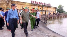 Sẵn sàng mọi phương án thoát lũ sông Hoàng Long, Ninh Bình