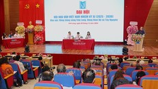 Văn học đóng góp tích cực trong sự nghiệp đổi mới đất nước