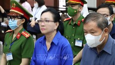 Bị cáo Trương Mỹ Lan (cựu Chủ tịch Hội đồng Quản trị Tập đoàn Vạn Thịnh Phát) tại phiên toà. Ảnh: Hồng Giang/TTXVN