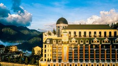 Nhật báo hàng đầu nước Anh gợi ý khám phá "Điện Versailles trên mây" tại Sa Pa