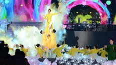 Lễ hội Áo dài TP Hồ Chí Minh năm 2025 diễn ra từ ngày 1 - 9/3