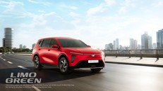 Limo Green: Xe điện “đa zi năng” khiến nhiều gia đình sẵn sàng rút hầu bao