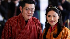 Quốc vương Bhutan Jigme Khesar Namgyel Wangchuck và Hoàng hậu Jetsun Pema. (Ảnh: Reuters)
