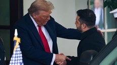 Tổng thống Trump nói về lệnh trừng phạt và áp thuế quan với Ukraine