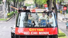  Năm 2025, du lịch Việt Nam đặt mục tiêu bứt phá trong thu hút khách quốc tế với 25 triệu lượt khách. Ảnh: Hoàng Tuyết/Báo Tin tức và Dân tộc