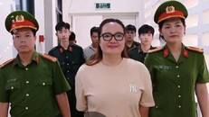 Bà Hoàng Thị Hường (còn gọi Hoàng Hường, 38 tuổi) vừa bị Cơ quan Cảnh sát điều tra, Bộ Công an khởi tố ngày 3/10.