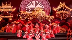 Tiết mục nghệ thuật tại chương trình Lễ bế mạc. 