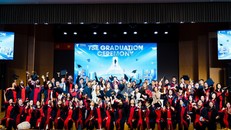 Giáo viên thời AI: TESOL Simple Education giải bài toán "công nghệ hỗ trợ hay thay thế con người?"