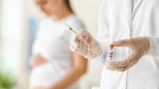 Tiêm vaccine cúm khi mang thai không làm tăng nguy cơ tự kỷ