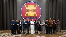 Đại diện Phái đoàn các nước tại cuộc họp.