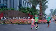 Cung đường chạy rợp sắc hoa tại Eco Central Park Marathon 2026