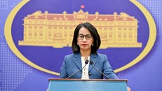 Người Phát ngôn Bộ Ngoại giao Việt Nam Phạm Thu Hằng tại họp báo thường kỳ Bộ Ngoại giao. (Ảnh: BNG)