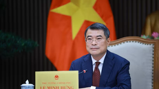 Thủ tướng Lê Minh Hưng điện đàm với Thủ tướng Singapore Lawrence Wong.