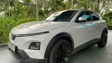 Chiếc VinFast VF 6 được anh Nguyễn Tuấn Vũ (Hà Tĩnh) lựa chọn sau khi so sánh kĩ với xe xăng