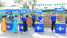 40.000 sản phẩm dinh dưỡng Vinamilk tiếp sức chương trình “Tổ quốc bình yên”