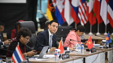 Thứ trưởng Bộ Ngoại giao Đặng Hoàng Giang, Trưởng đoàn Quan chức cao cấp (SOM) ASEAN Việt Nam phát biểu. 