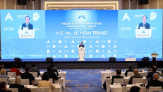 Đồng chí Lê Hoài Trung, Ủy viên Bộ Chính trị, Bộ trưởng Bộ Ngoại giao phát biểu bế mạc Diễn đàn Tương lai ASEAN 2026.