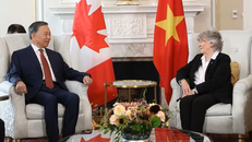 Trong khuôn khổ chuyến thăm cấp Nhà nước tới Canada, Tổng Bí thư, Chủ tịch nước Tô Lâm hội kiến với Toàn quyền Louise Arbour, thống nhất nhiều định hướng đưa quan hệ hai nước phát triển sâu rộng hơn.