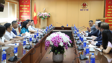 Bộ trưởng Đào Hồng Lan tiếp và làm việc với Tổng Giám đốc Điều hành Tập đoàn DKSH