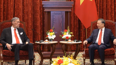 Tổng Bí thư, Chủ tịch nước Tô Lâm tiếp đồng chí Miguel Mejia, Tổng Bí thư Đảng Phong trào Cánh tả Thống nhất (MIU), Bộ trưởng Bộ Chính sách Hội nhập Khu vực của Cộng hòa Dominica. 