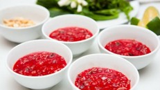 Rùng mình trước quy trình chế biến món tiết canh dơi chết người