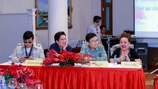 Cát Phượng bức xúc vì Quang Lê không mời mà đến