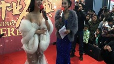 Can Lộ Lộ lại tiếp tục hở bạo sau thời gian dài ở ẩn