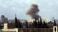 Bệnh viện Yemen bị không kích, hơn chục người thương vong