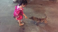 Thủy Tiên khoe ảnh cận mặt con gái 