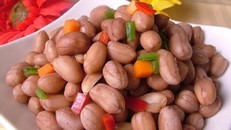 Những người cần nói 'không' với món lạc