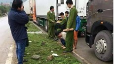 Đi tìm chồng giữa đêm khuya, bị 'yêu râu xanh' cưỡng bức