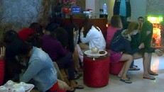 Đồng Nai: Đột nhập Cty buôn gái, bắt nhân viên kích dục câu khách