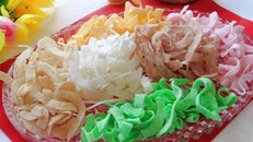 Cách làm mứt dừa ngũ sắc từ những nguyên liệu dễ kiếm