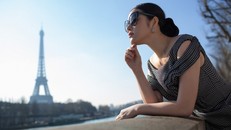 Lý Nhã Kỳ kiêu sa trong bộ ảnh mới ở Paris hoa lệ